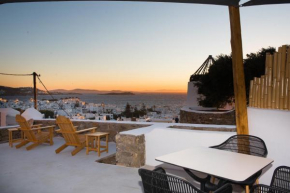 THE VIEW OF MYKONOS